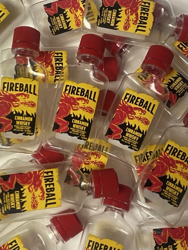 Lot fireball mini - lot, liquor