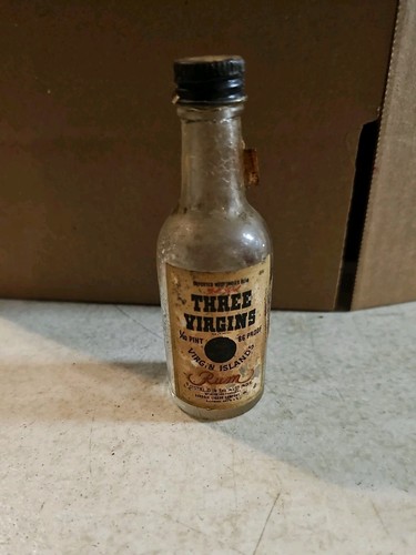 Vintage three virgins - vintage, rum